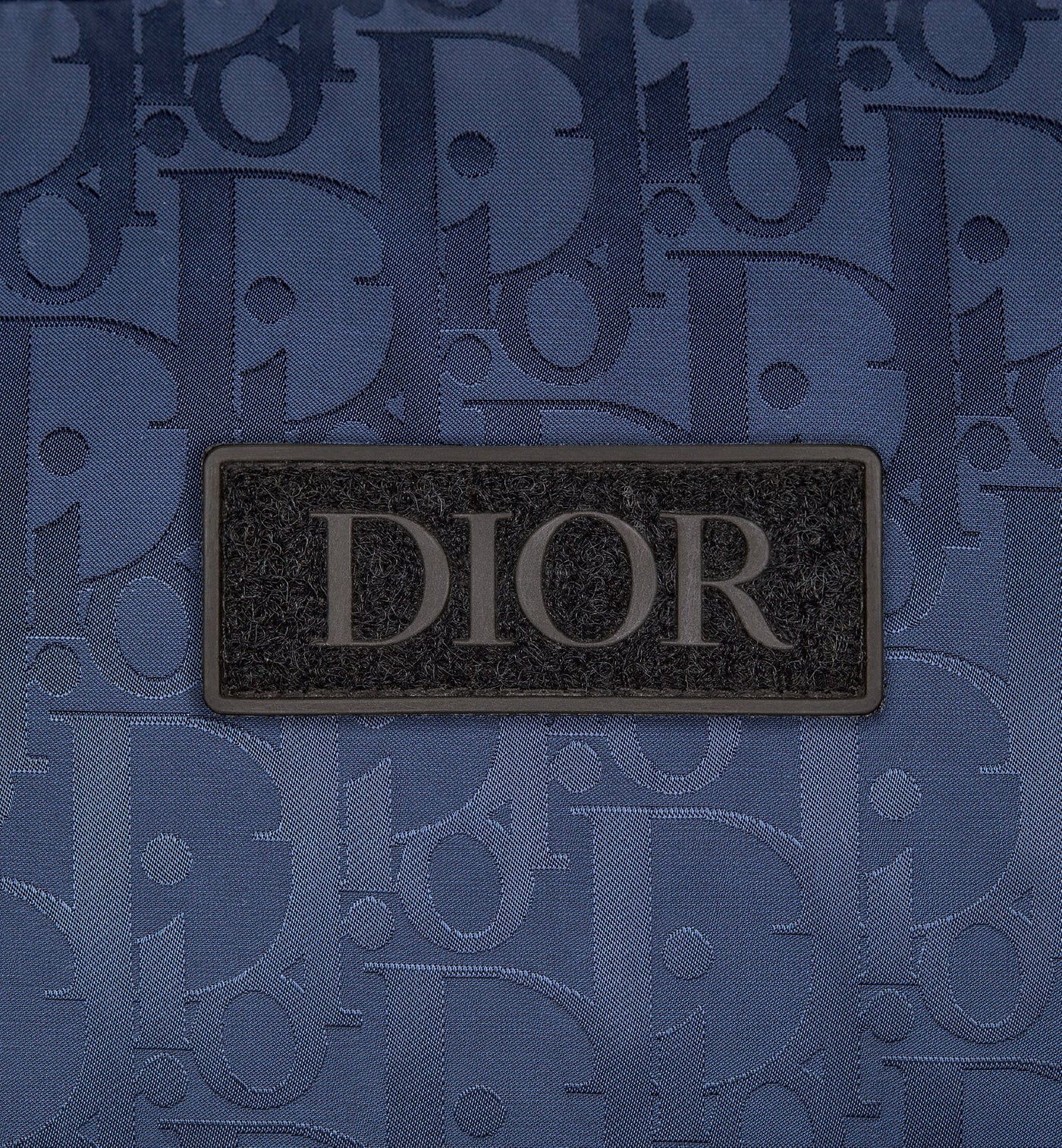"D" Oblique Puffer Blau